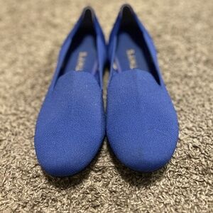 Cornflower blue Rothy’s loafer size 10
